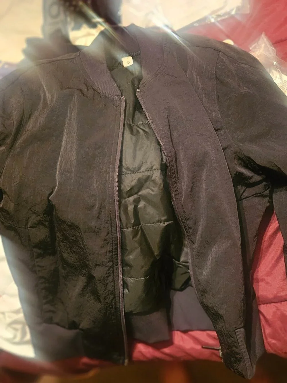 lululemon athletica Black Bomber Jacket size 4 - Picture 2 of 3